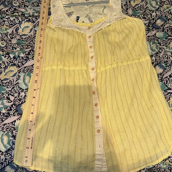 Free People yellow cotton crepe gold metallic stripe button tank top lace sz XS - Picture 6 of 6